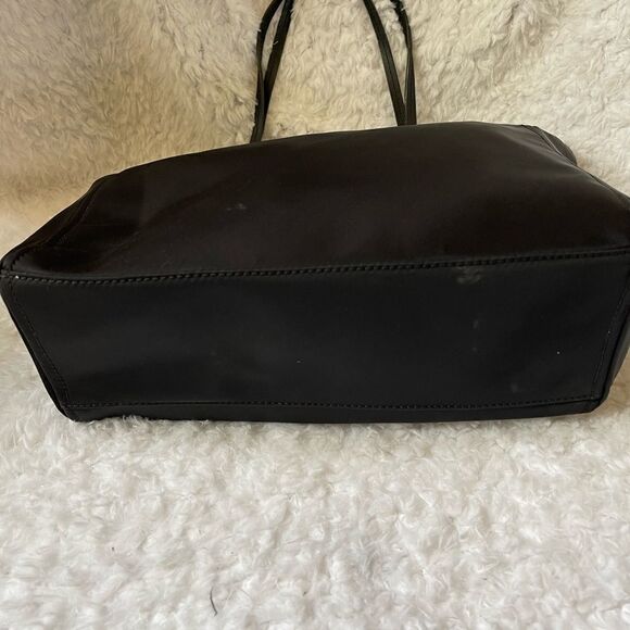 Kate Spade black nylon  large tote/shoulder bag top zipper . - Picture 16 of 16